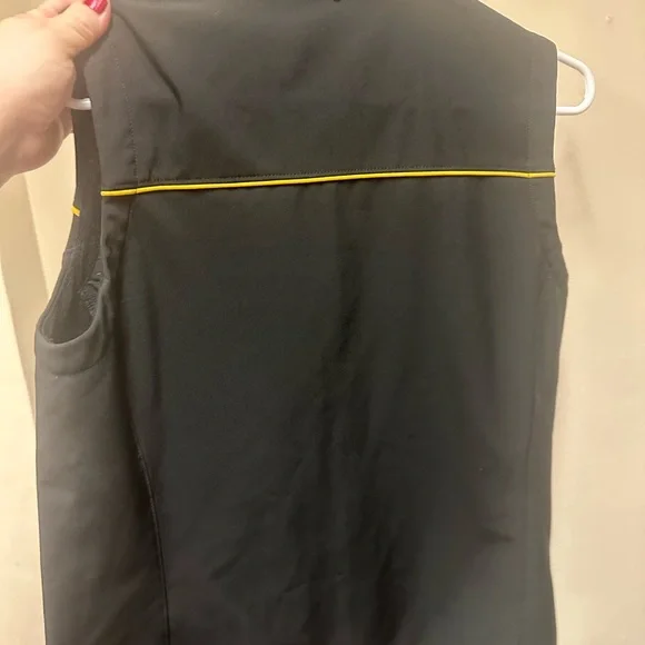 Black and Yellow Men's Vest - Picture 4 of 5